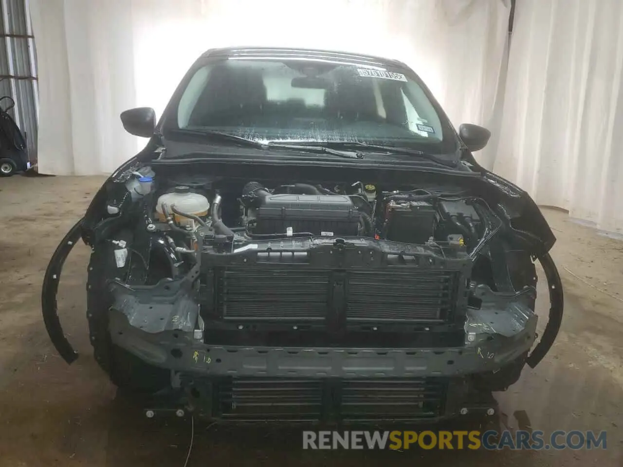 5 Photograph of a damaged car 1FMCU0GNXSUA56781 FORD ESCAPE ACT 2025