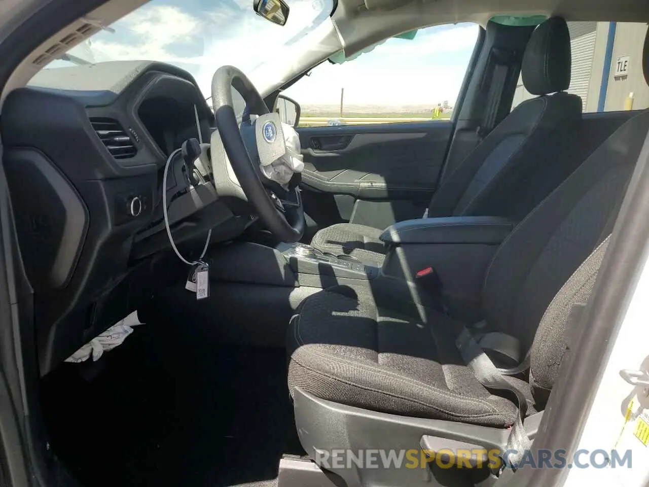 7 Photograph of a damaged car 1FMCU9GN3SUA57260 FORD ESCAPE ACT 2025