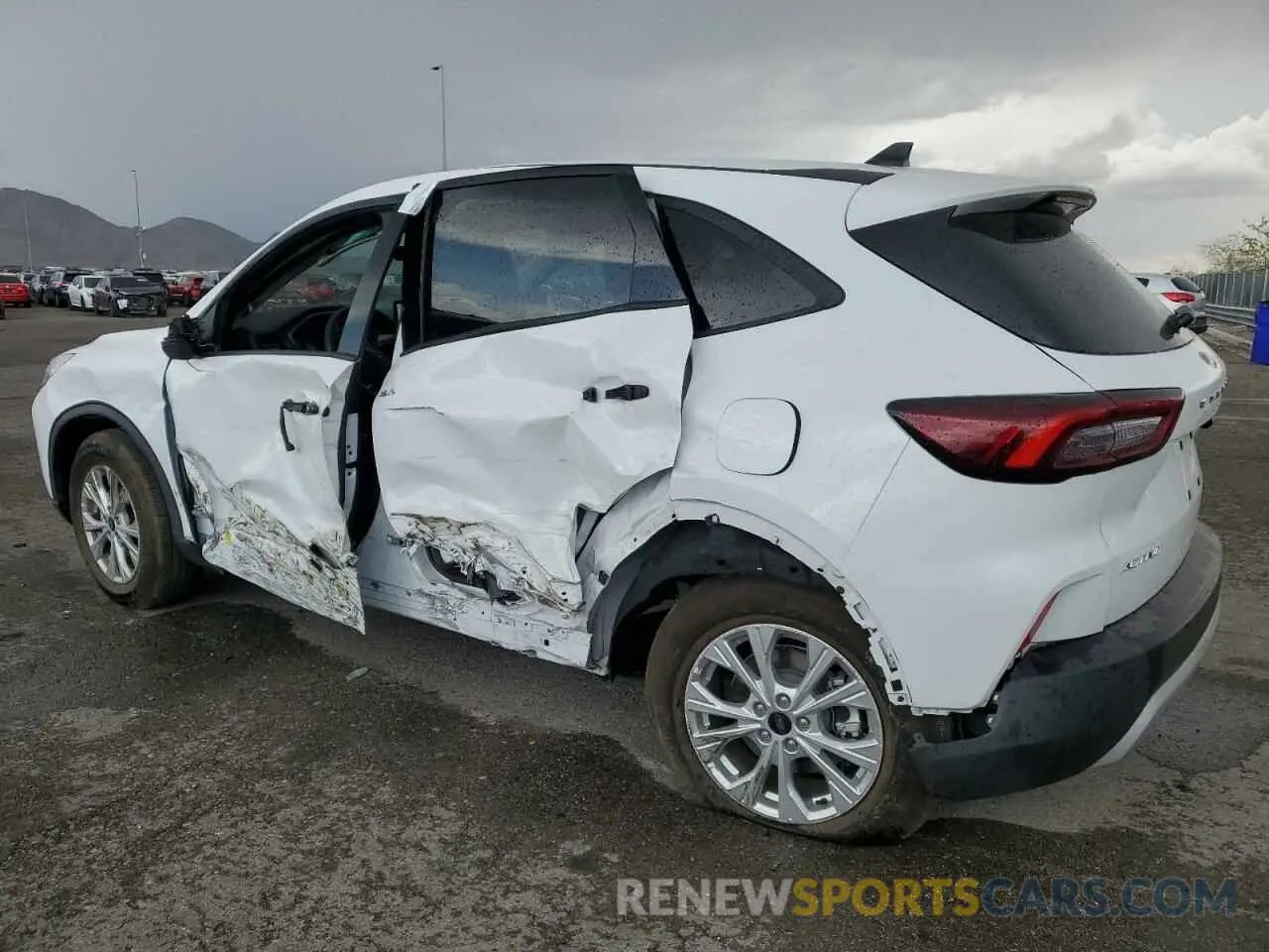 2 Photograph of a damaged car 1FMCU9GN6SUA56913 FORD ESCAPE ACT 2025