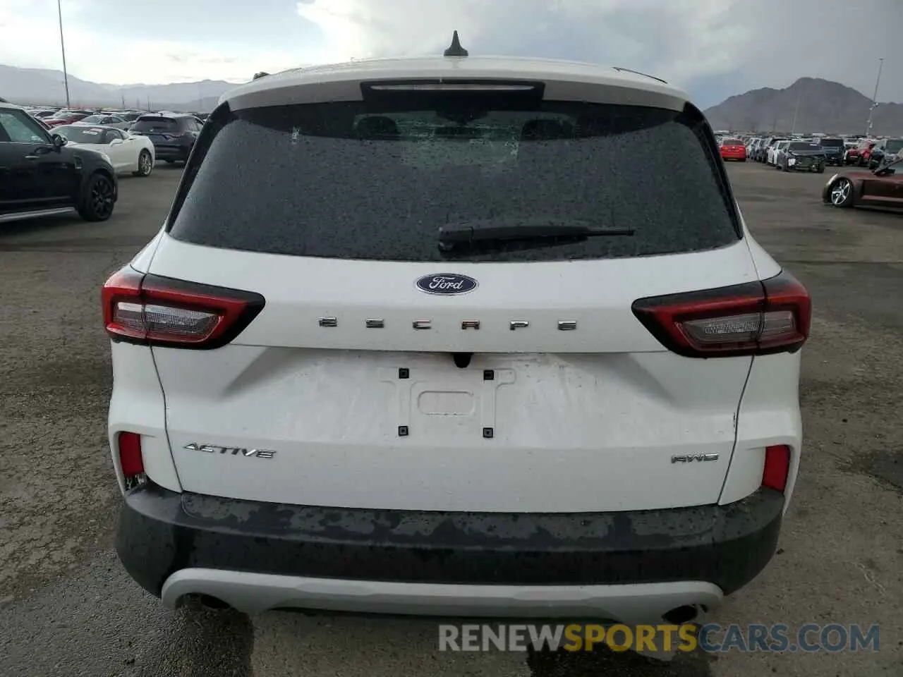 6 Photograph of a damaged car 1FMCU9GN6SUA56913 FORD ESCAPE ACT 2025