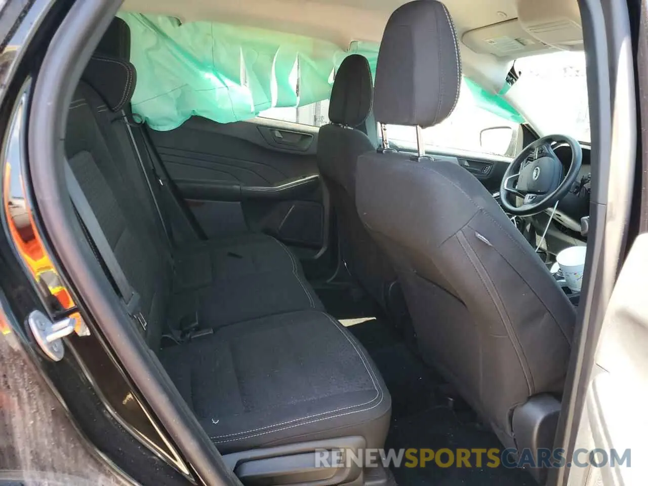 10 Photograph of a damaged car 1FMCU9GNXSUA57322 FORD ESCAPE ACT 2025