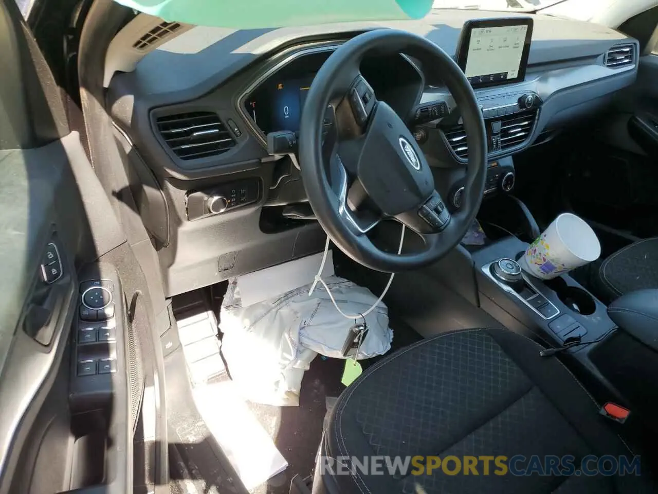 8 Photograph of a damaged car 1FMCU9GNXSUA57322 FORD ESCAPE ACT 2025