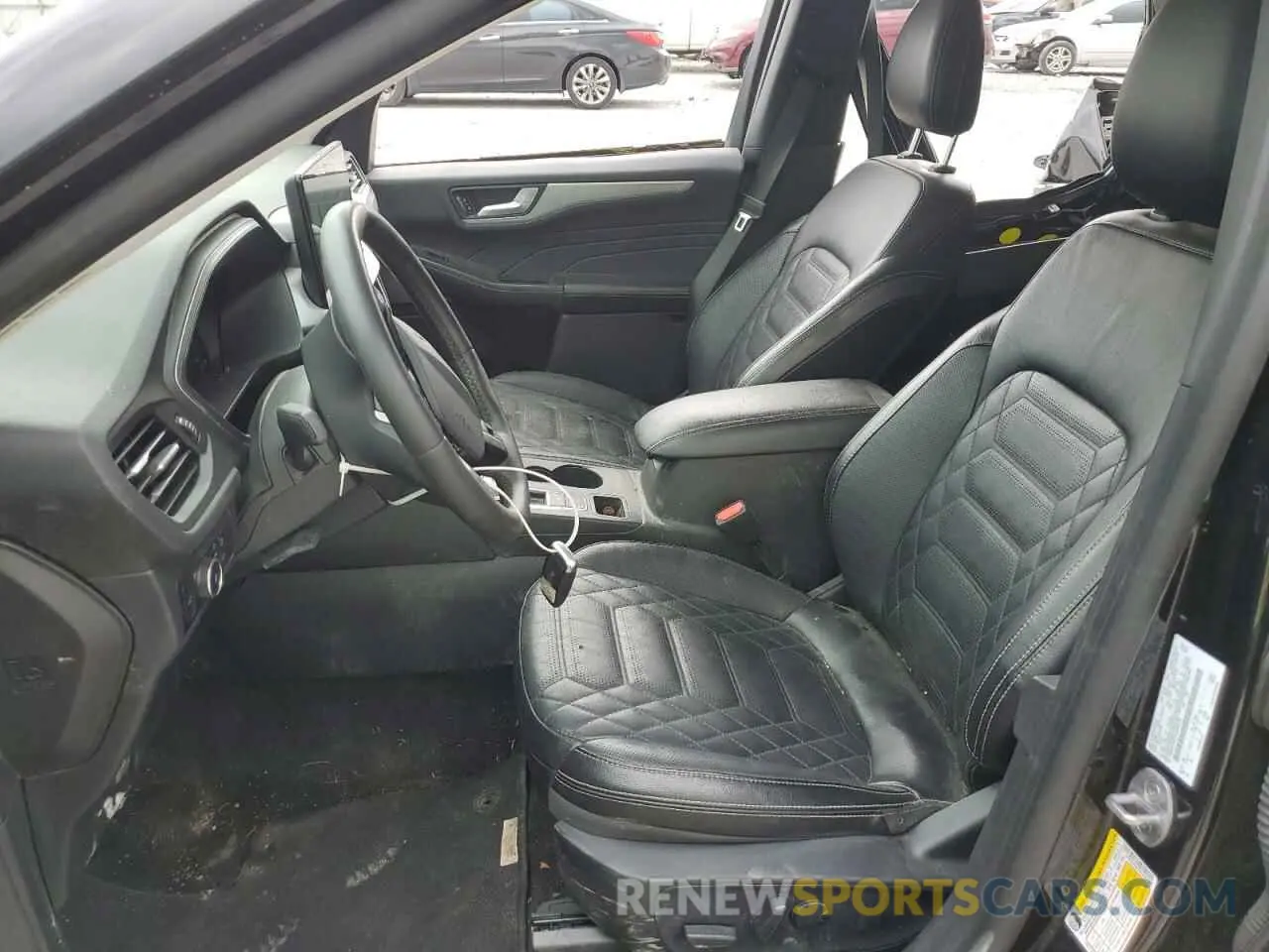 7 Photograph of a damaged car 1FMCU9JA1RUA60125 FORD ESCAPE PLA 2024