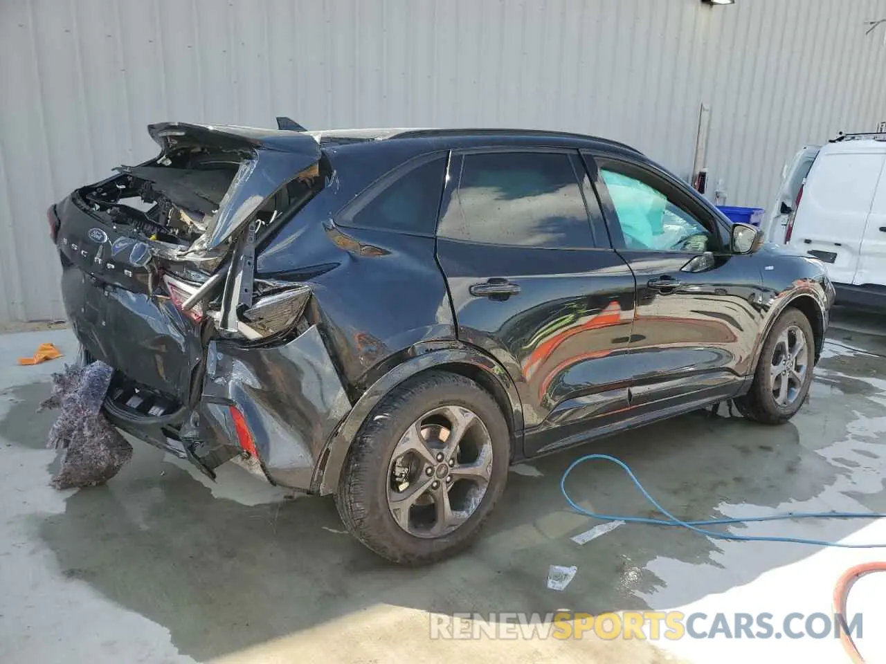 3 Photograph of a damaged car 1FMCU0MN2PUA10776 FORD ESCAPE ST 2023