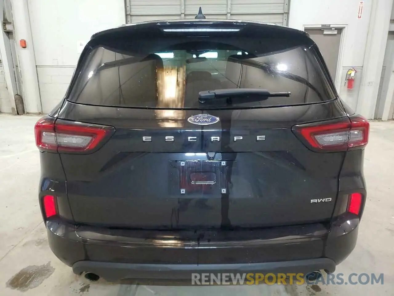 6 Photograph of a damaged car 1FMCU9MN8PUA45018 FORD ESCAPE ST 2023