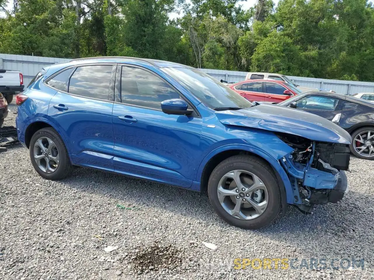 4 Photograph of a damaged car 1FMCU9NA4PUB29820 FORD ESCAPE ST 2023