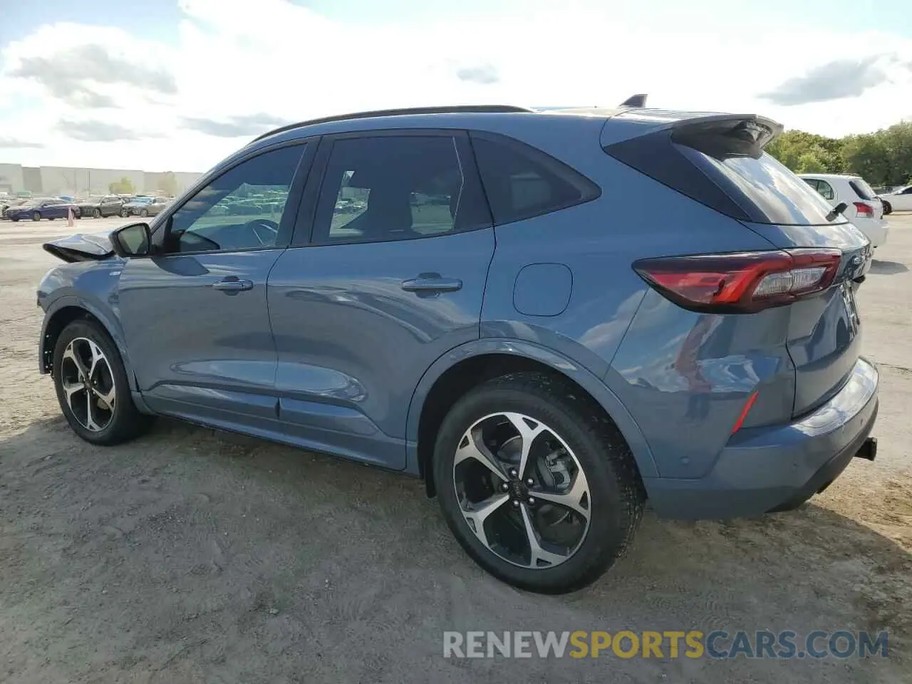 2 Photograph of a damaged car 1FMCU9PA3PUA77643 FORD ESCAPE ST 2023