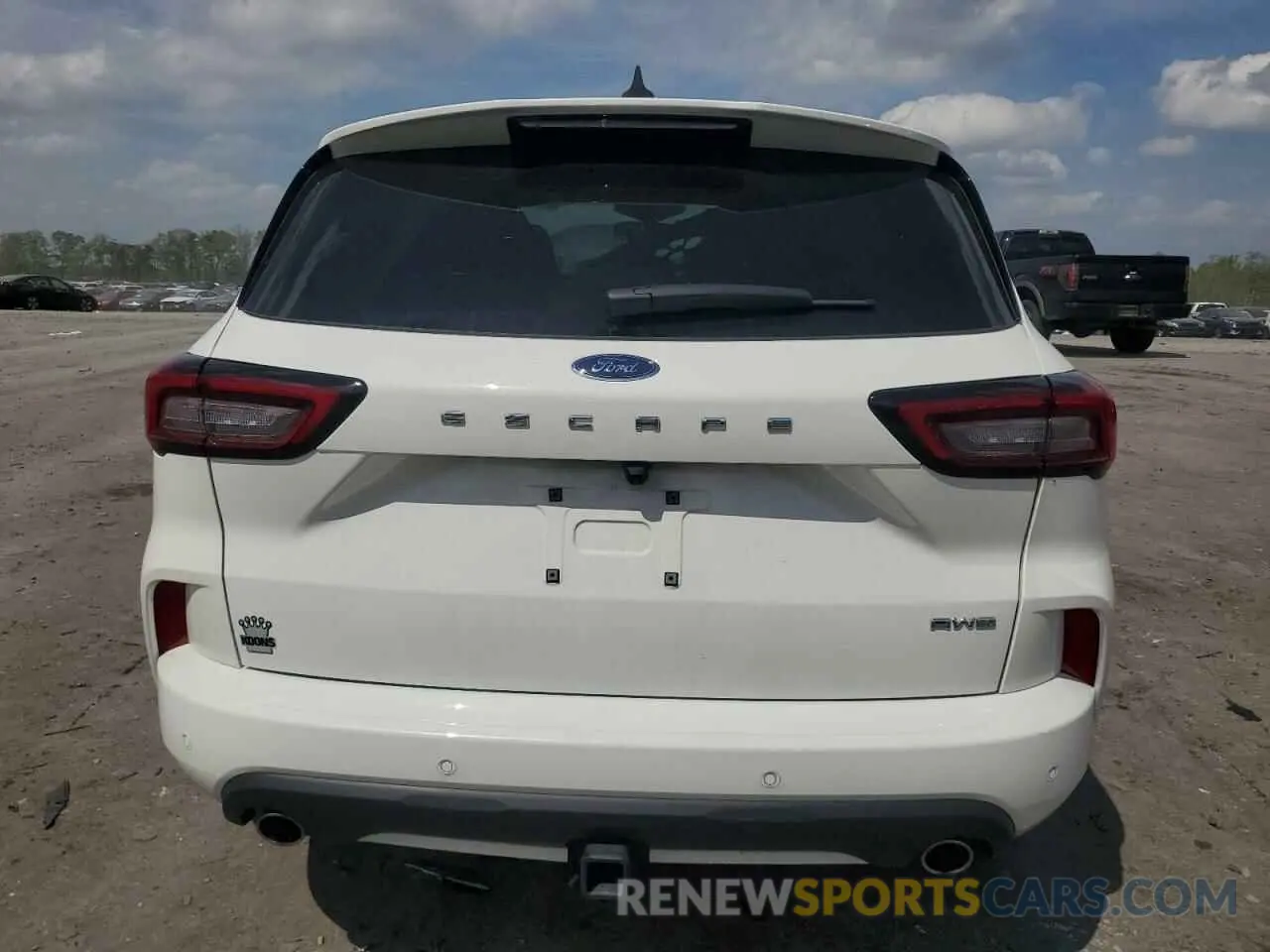 6 Photograph of a damaged car 1FMCU9PA8PUA96642 FORD ESCAPE ST 2023