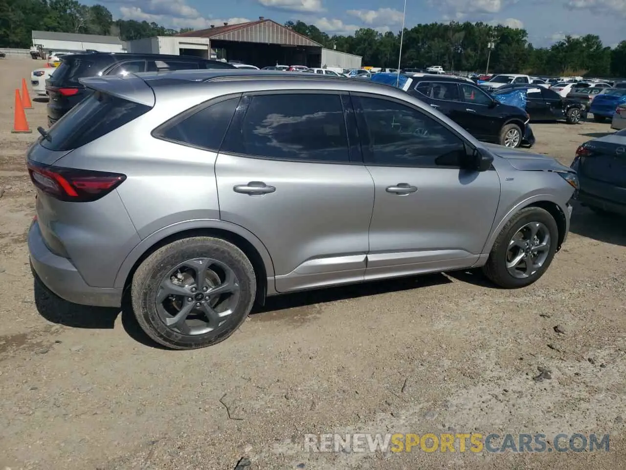 3 Photograph of a damaged car 1FMCU0MN3RUB31383 FORD ESCAPE ST 2024
