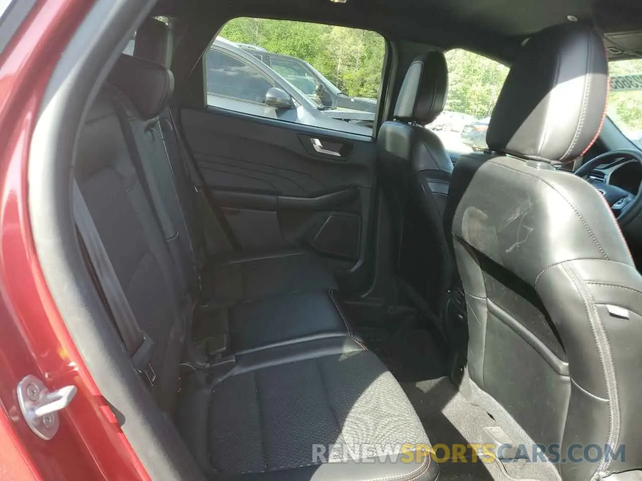 11 Photograph of a damaged car 1FMCU0MN8RUA76946 FORD ESCAPE ST 2024