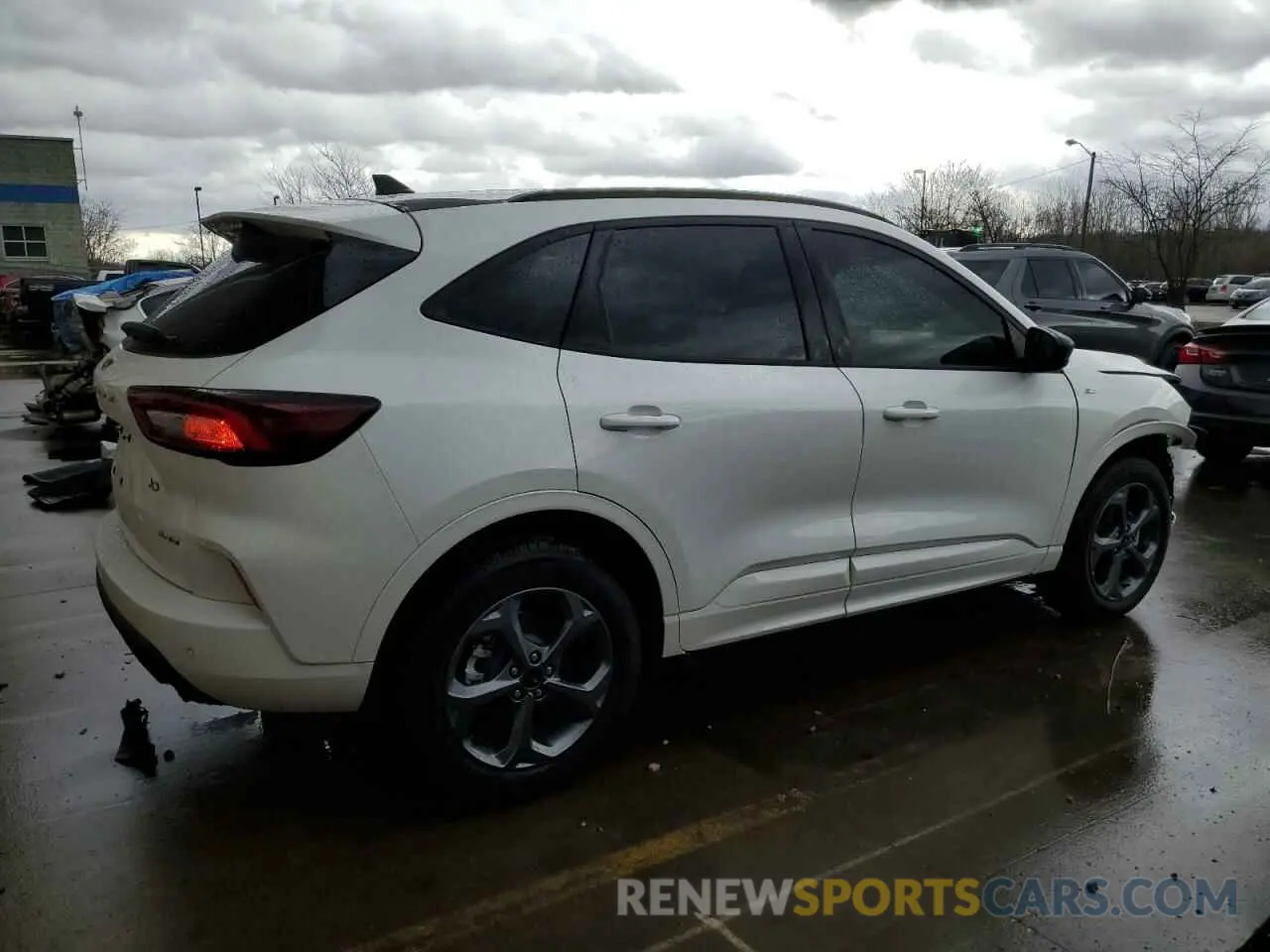 3 Photograph of a damaged car 1FMCU9MN3RUA38044 FORD ESCAPE ST 2024