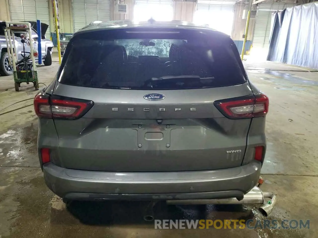 6 Photograph of a damaged car 1FMCU9MN9RUA92304 FORD ESCAPE ST 2024