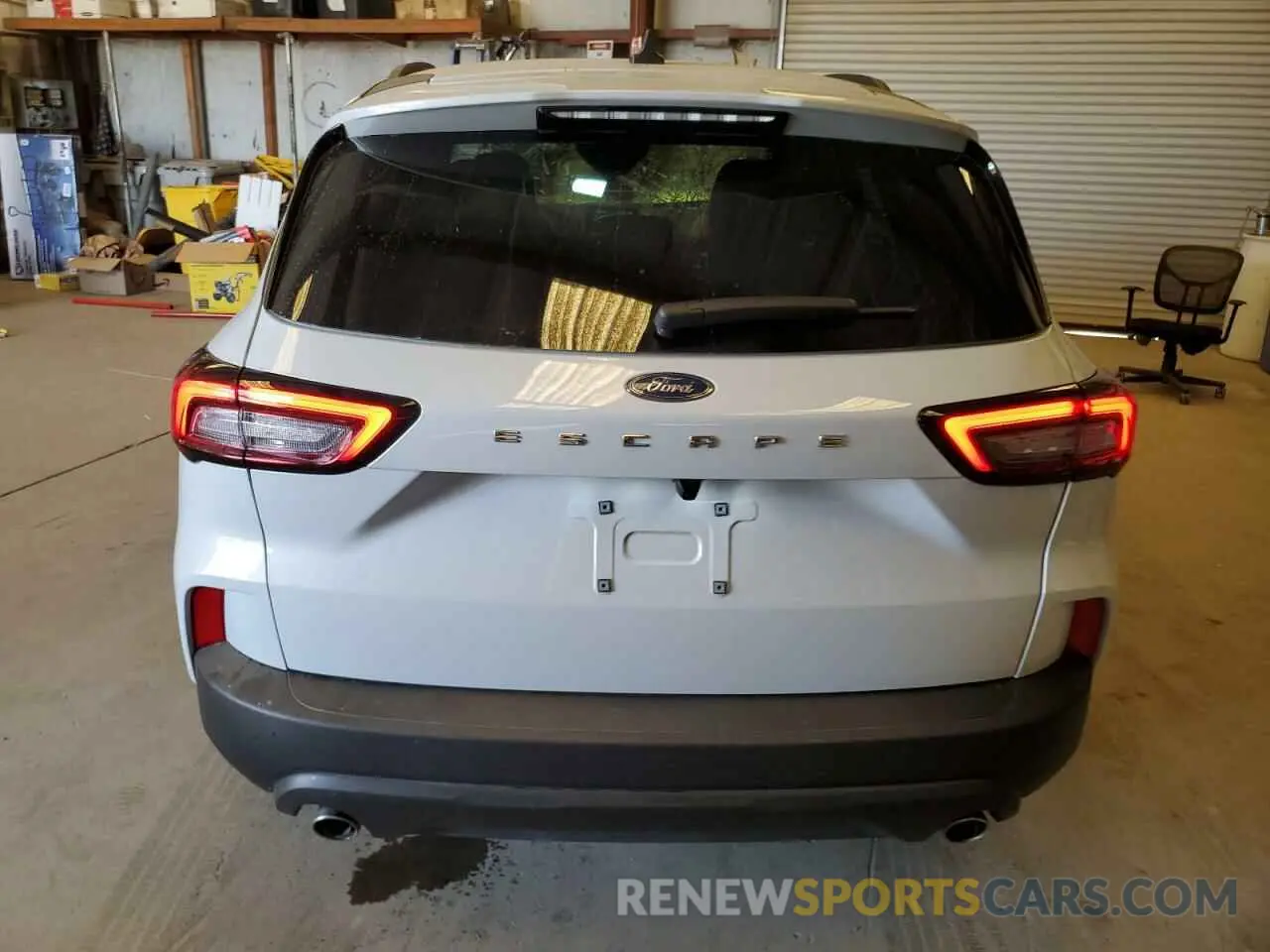 6 Photograph of a damaged car 1FMCU0MN5SUA10666 FORD ESCAPE ST 2025