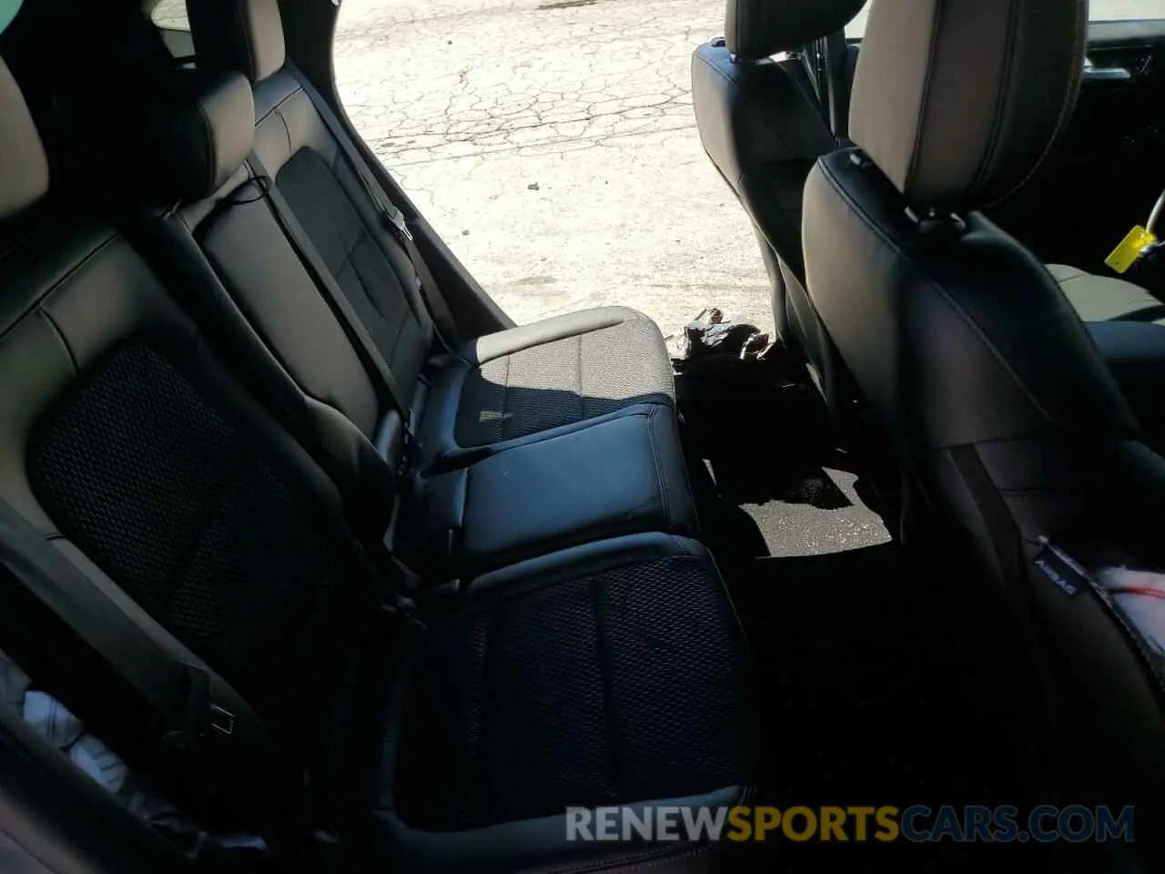 11 Photograph of a damaged car 1FMCU0MNXSUA37538 FORD ESCAPE ST 2025