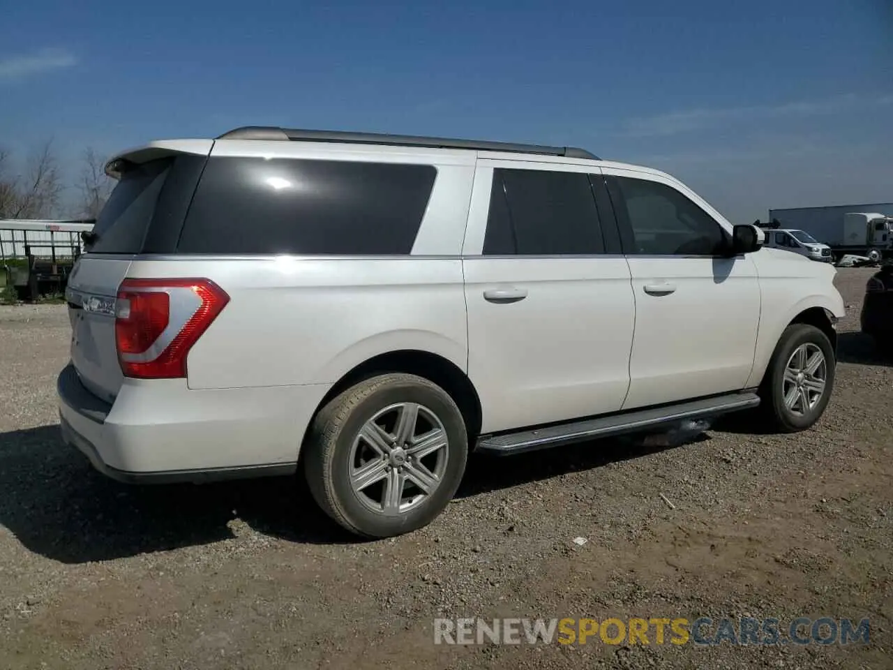 3 Photograph of a damaged car 1FMJK1HT0KEA76337 FORD EXPEDITION 2019