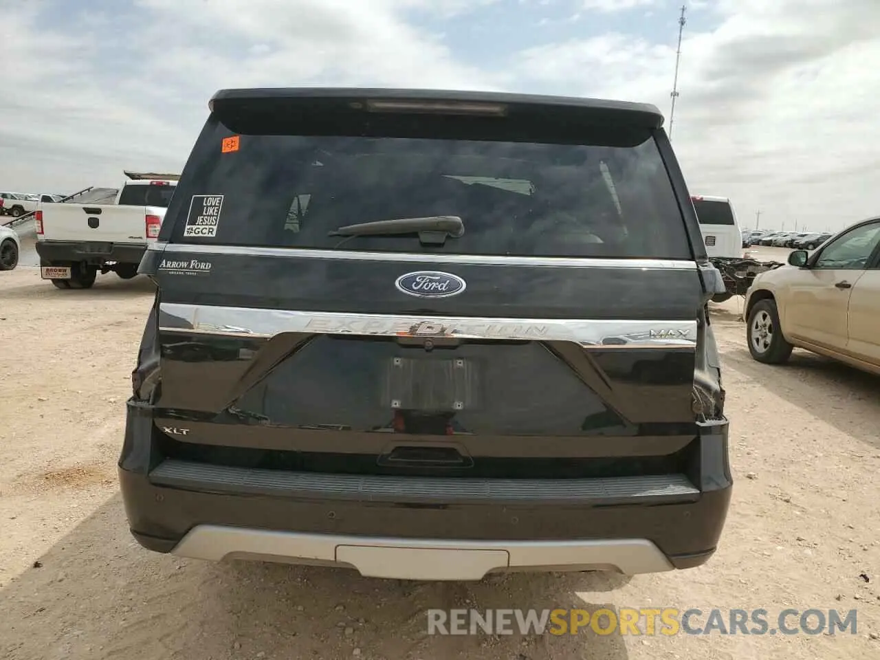 6 Photograph of a damaged car 1FMJK1HT0KEA82719 FORD EXPEDITION 2019