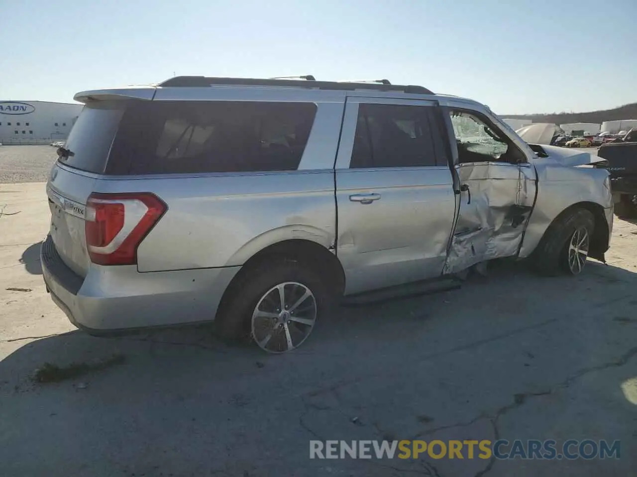 3 Photograph of a damaged car 1FMJK1HT4KEA35533 FORD EXPEDITION 2019