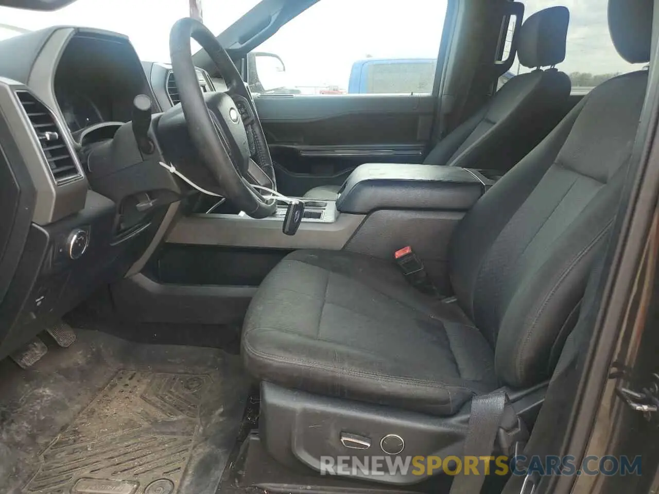 7 Photograph of a damaged car 1FMJK1HT8KEA58488 FORD EXPEDITION 2019