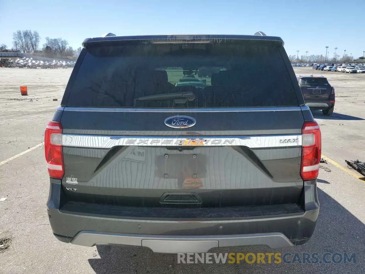 6 Photograph of a damaged car 1FMJK1JT4KEA44498 FORD EXPEDITION 2019