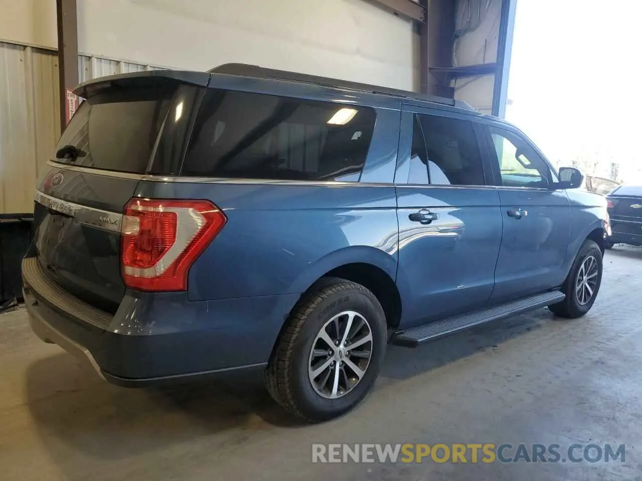 3 Photograph of a damaged car 1FMJK1JT6KEA58418 FORD EXPEDITION 2019