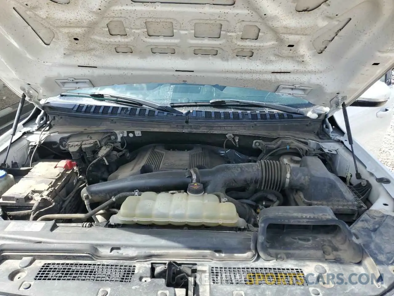 13 Photograph of a damaged car 1FMJK1JT8KEA39093 FORD EXPEDITION 2019