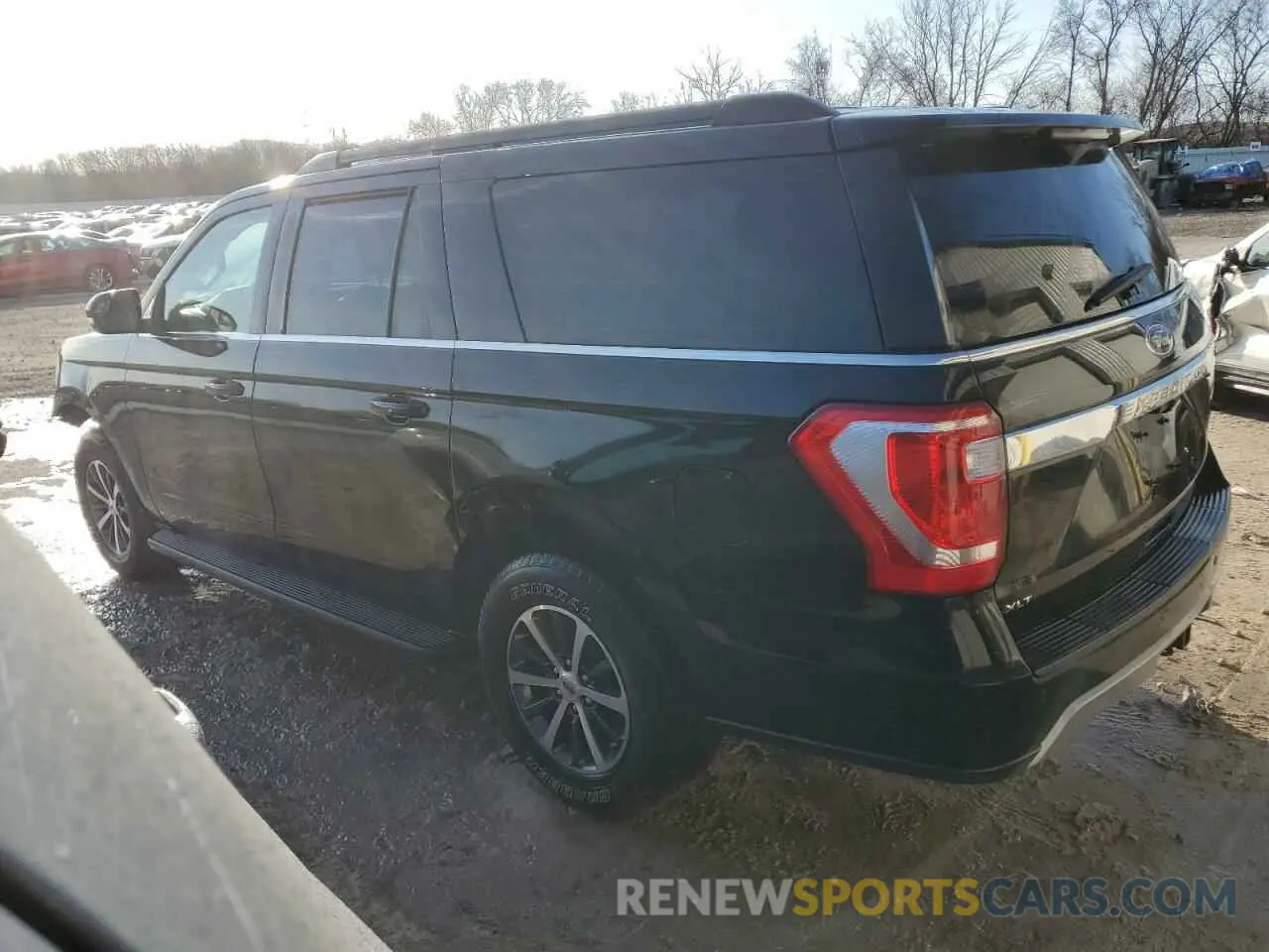 2 Photograph of a damaged car 1FMJK1JT9KEA38986 FORD EXPEDITION 2019