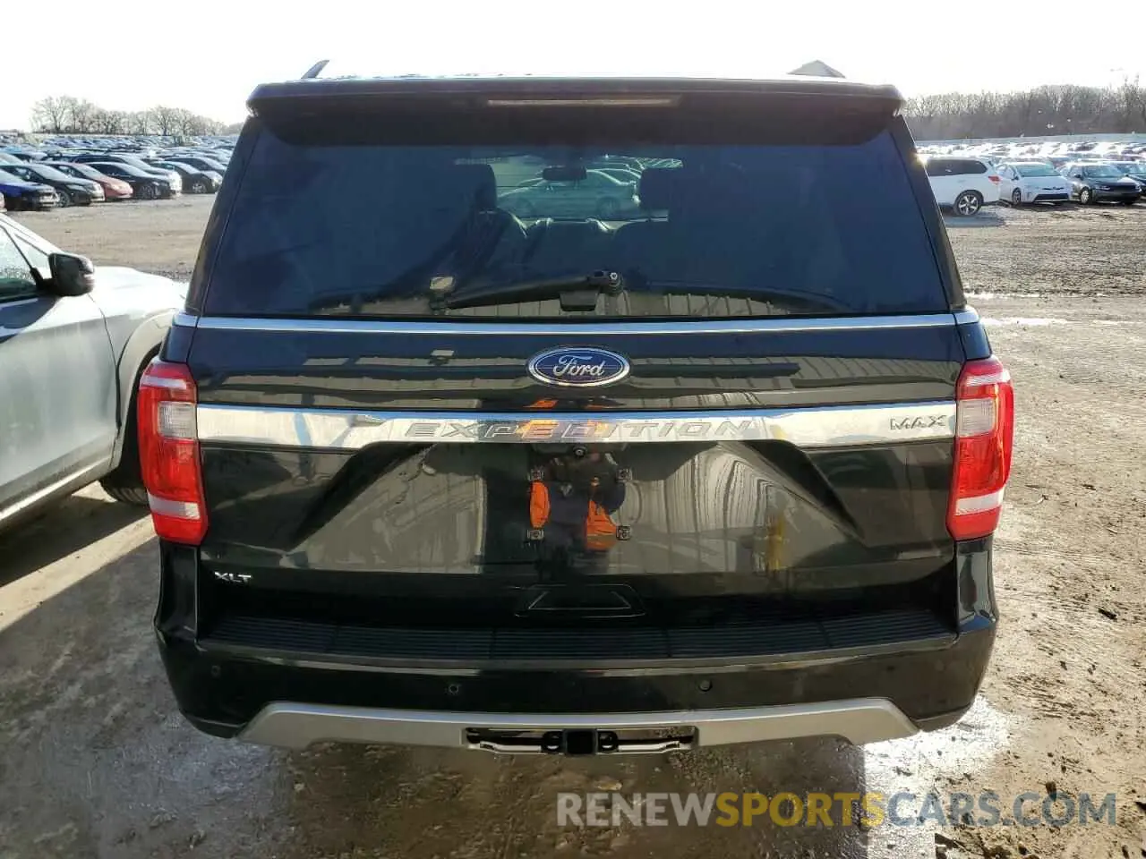 6 Photograph of a damaged car 1FMJK1JT9KEA38986 FORD EXPEDITION 2019