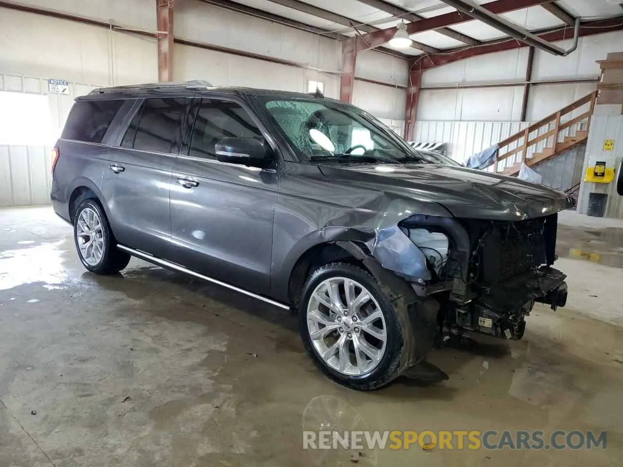 4 Photograph of a damaged car 1FMJK1KT5KEA05871 FORD EXPEDITION 2019