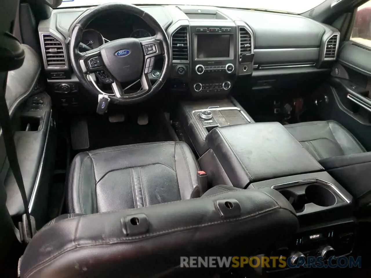 8 Photograph of a damaged car 1FMJK1KT7KEA37818 FORD EXPEDITION 2019