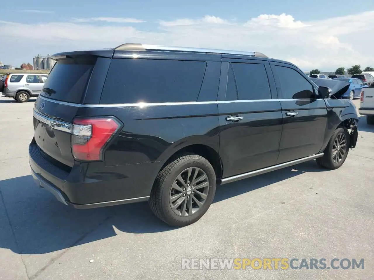 3 Photograph of a damaged car 1FMJK1KTXKEA50904 FORD EXPEDITION 2019