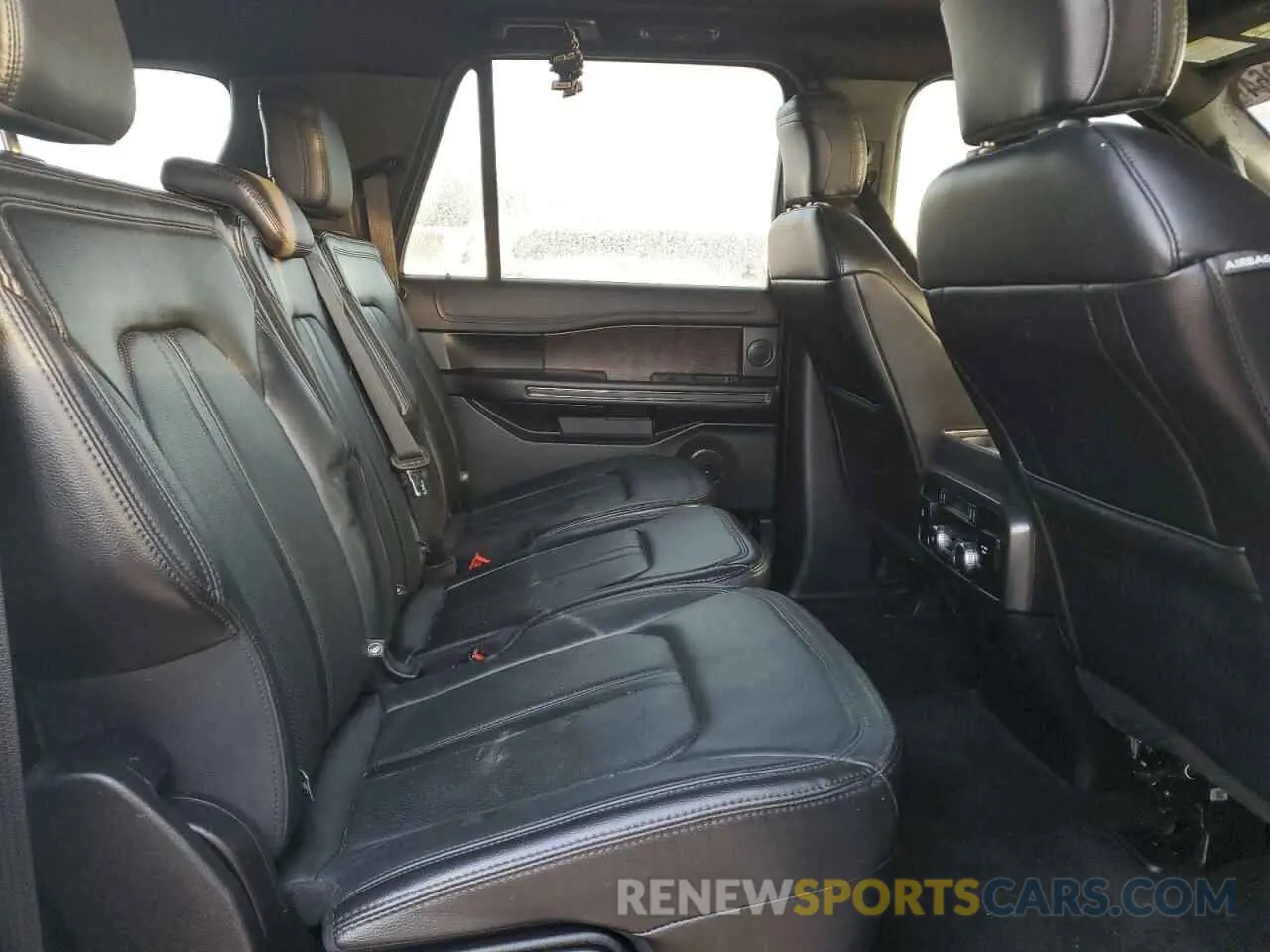 12 Photograph of a damaged car 1FMJK1LT6KEA79461 FORD EXPEDITION 2019