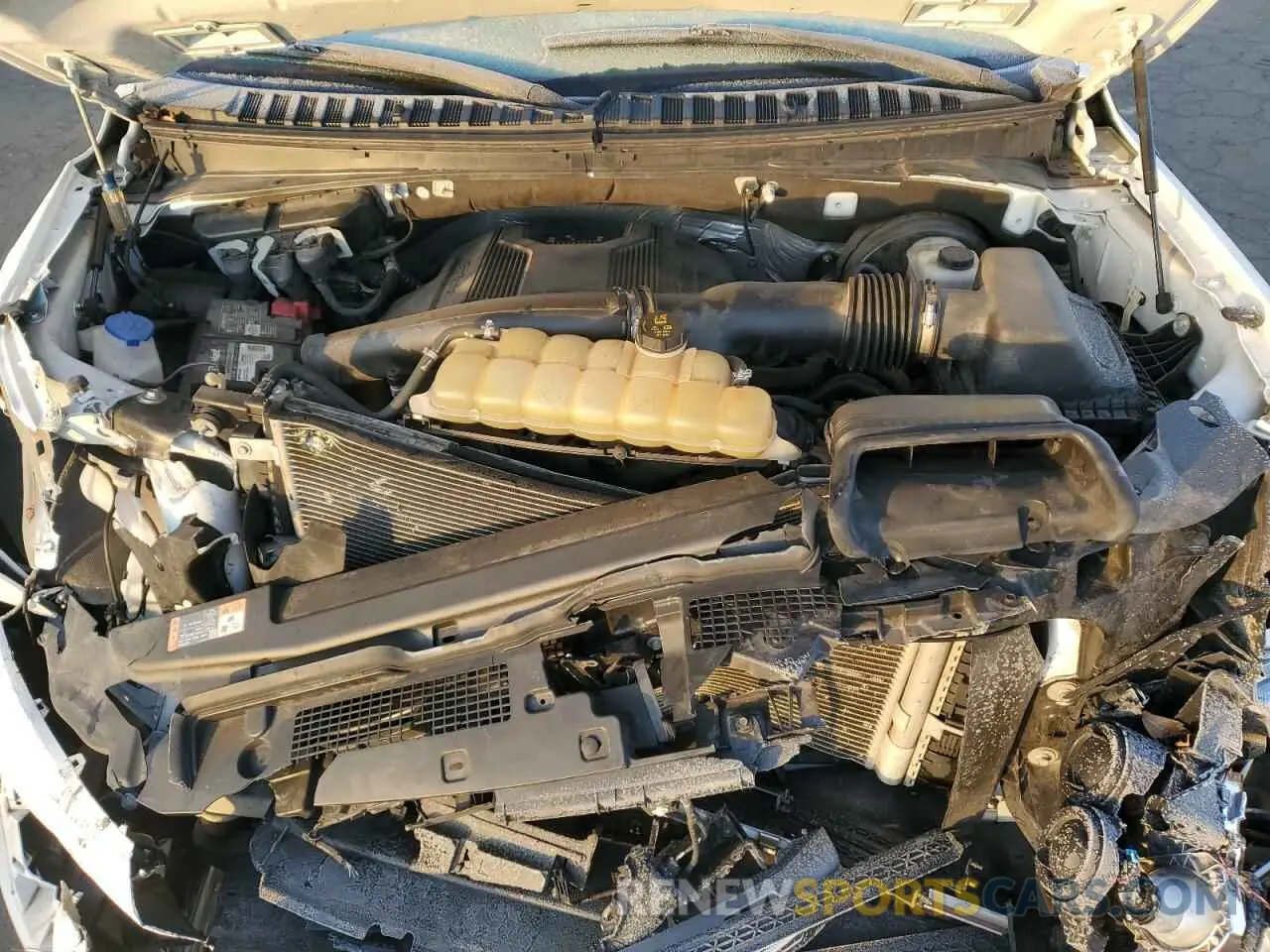 14 Photograph of a damaged car 1FMJK1LT6KEA79461 FORD EXPEDITION 2019