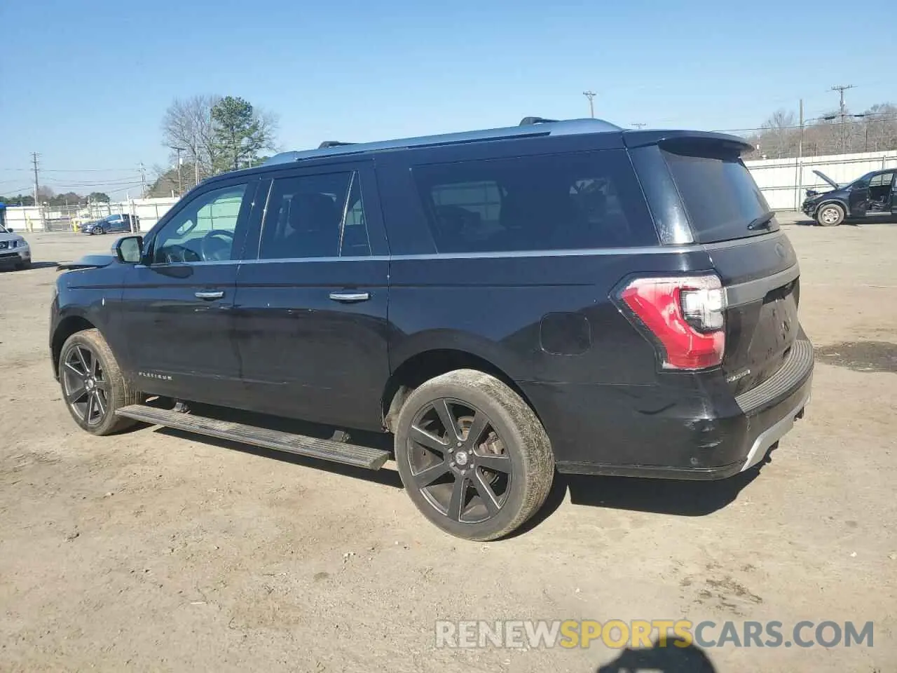 2 Photograph of a damaged car 1FMJK1LTXKEA14841 FORD EXPEDITION 2019