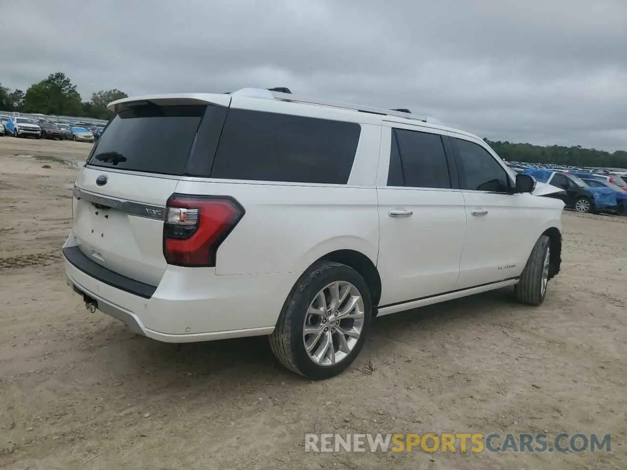 3 Photograph of a damaged car 1FMJK1MTXKEA84516 FORD EXPEDITION 2019