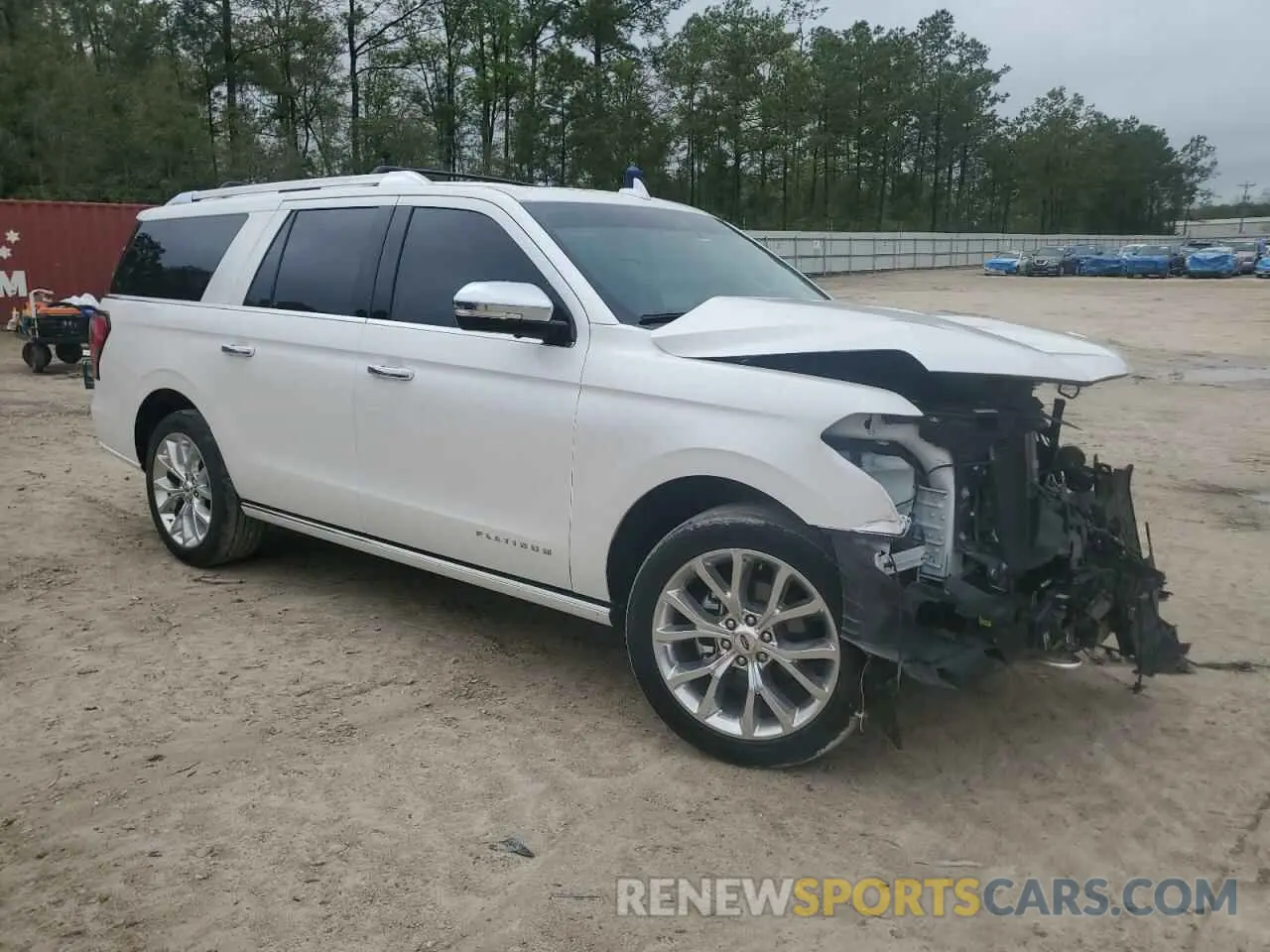 4 Photograph of a damaged car 1FMJK1MTXKEA84516 FORD EXPEDITION 2019