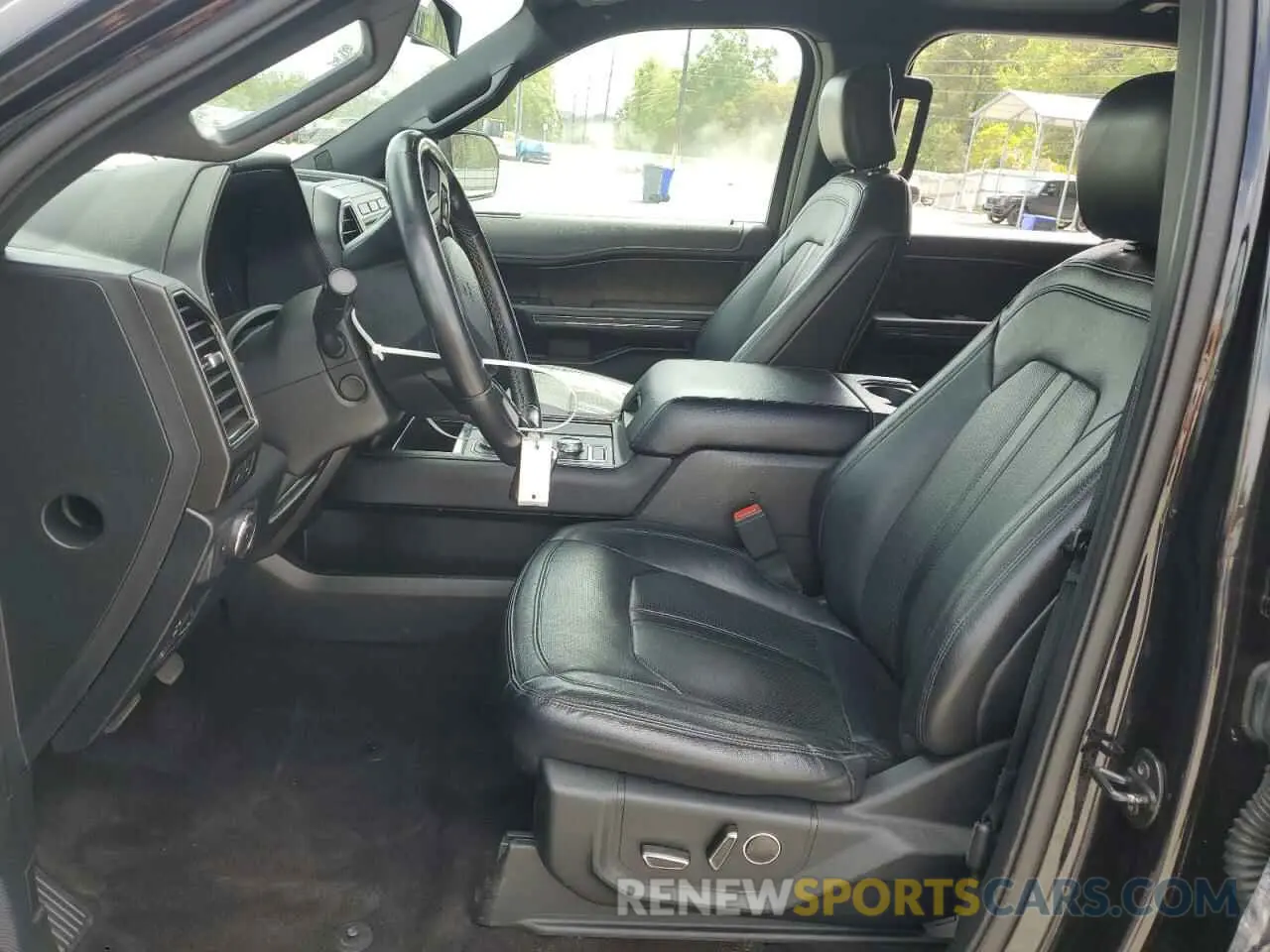 7 Photograph of a damaged car 1FMJK2AT1KEA17832 FORD EXPEDITION 2019