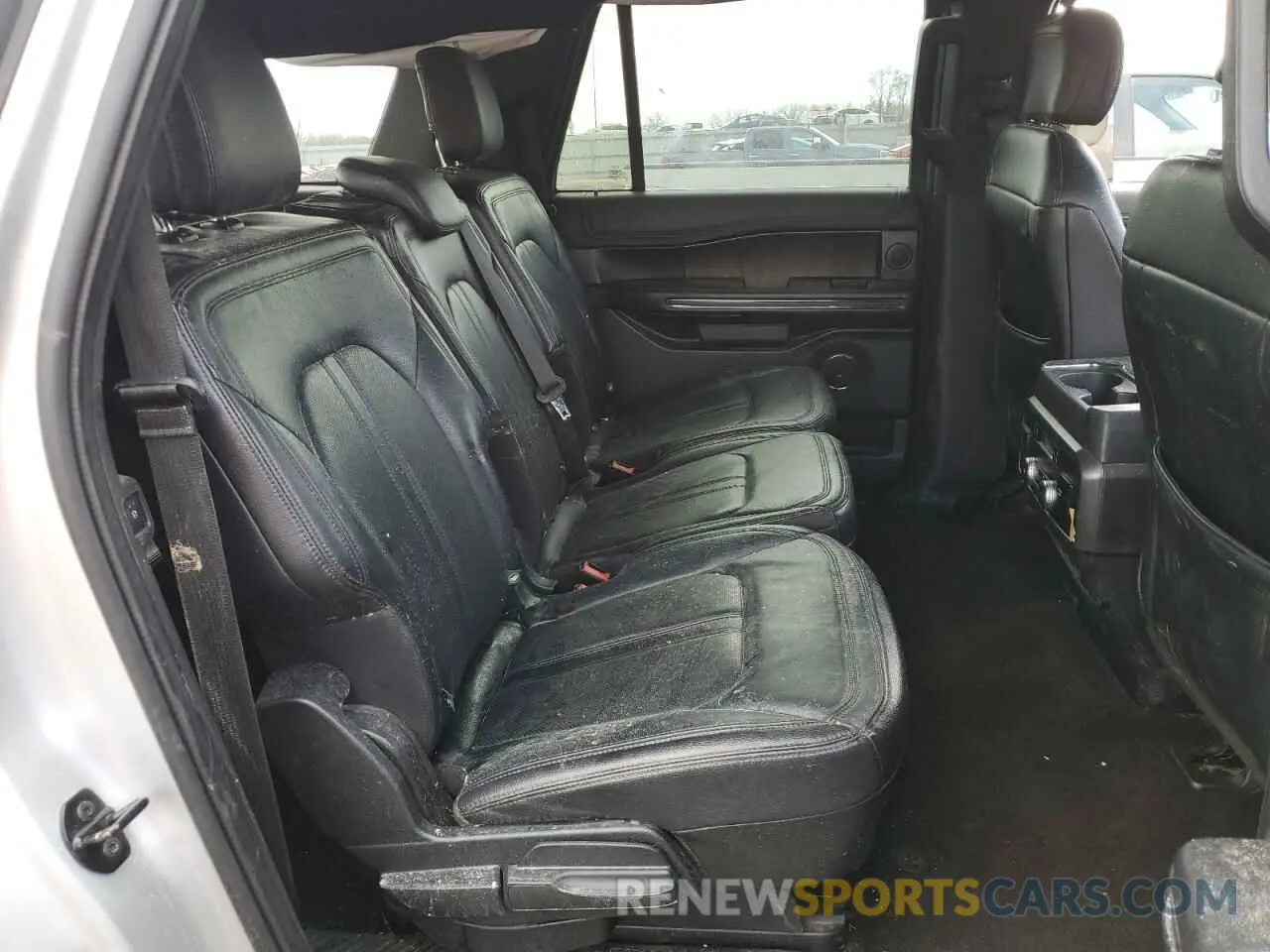 12 Photograph of a damaged car 1FMJK2AT6KEA38434 FORD EXPEDITION 2019