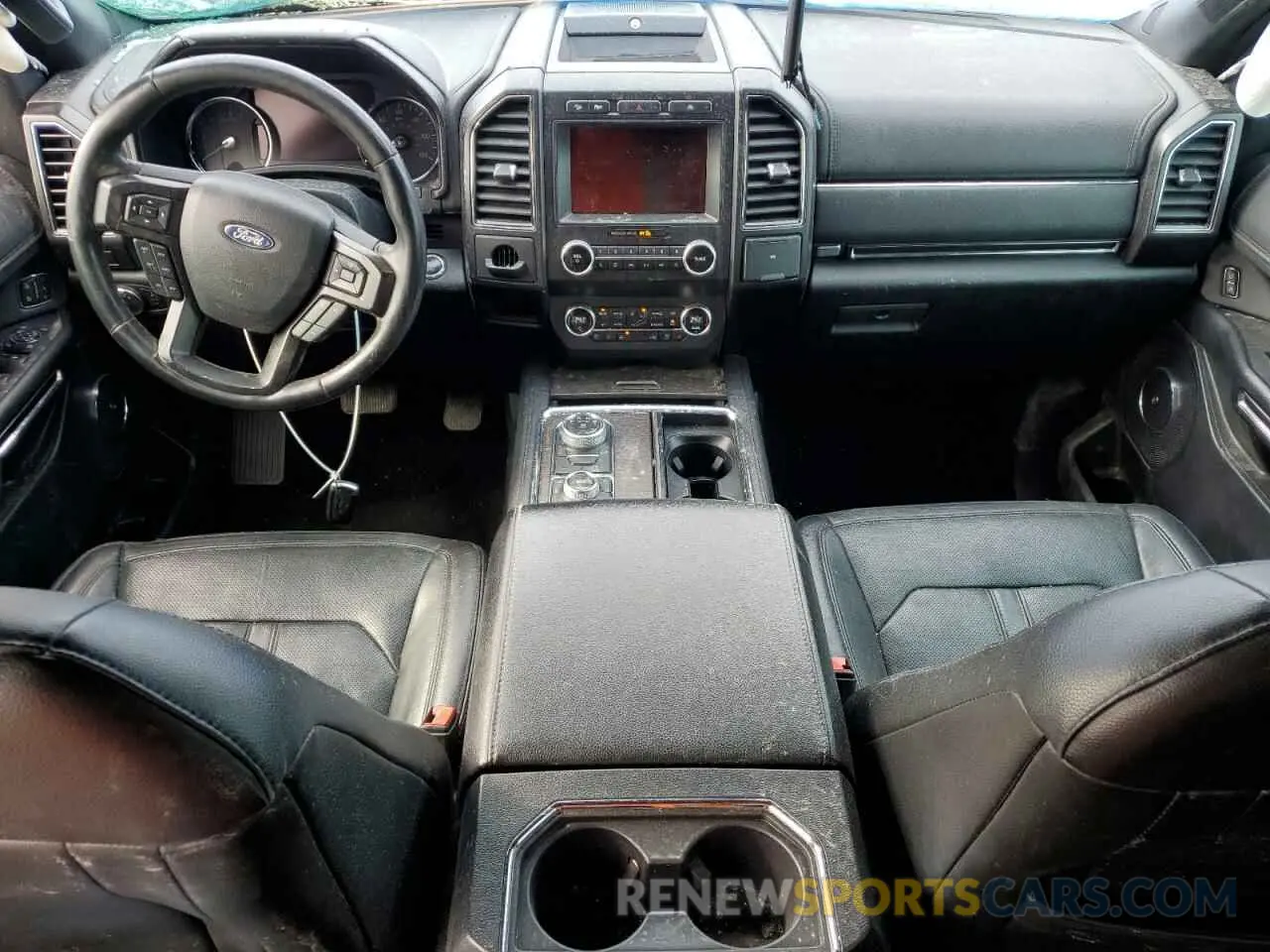8 Photograph of a damaged car 1FMJK2AT6KEA38434 FORD EXPEDITION 2019