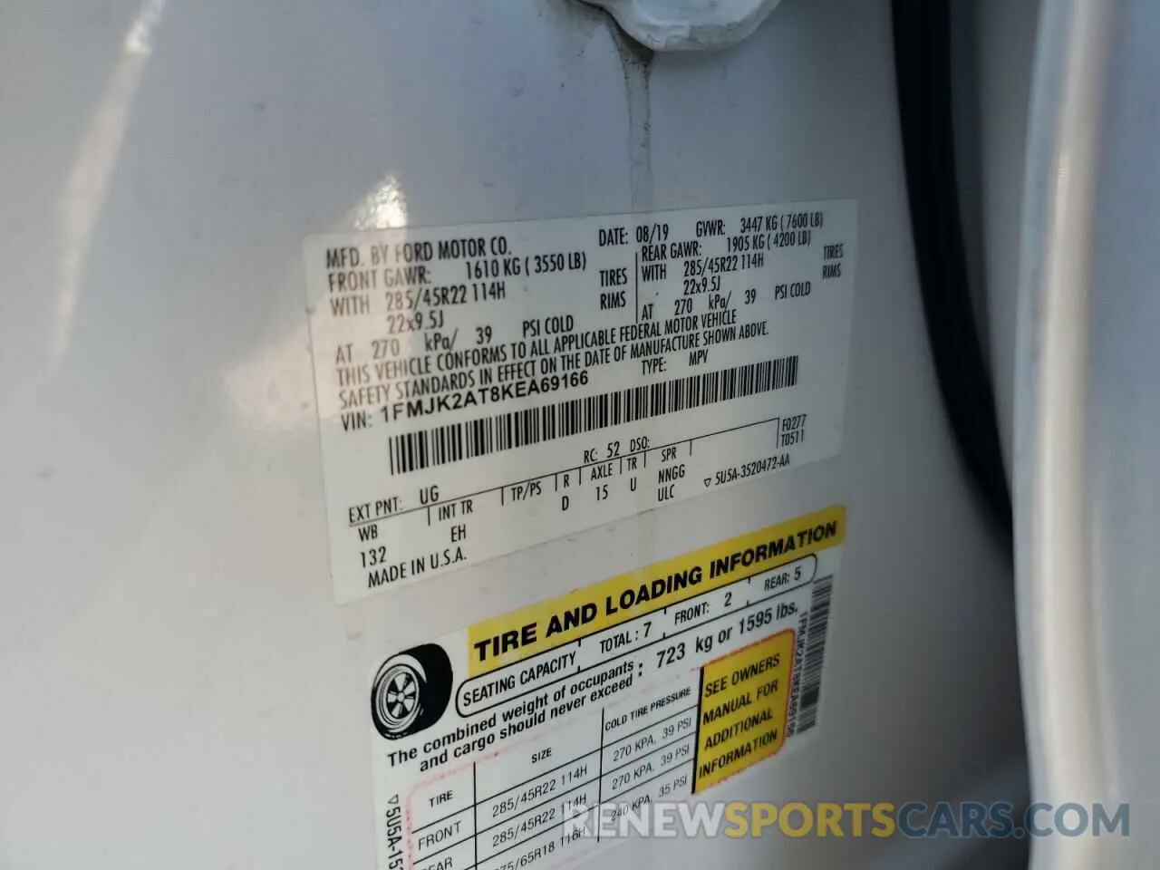 13 Photograph of a damaged car 1FMJK2AT8KEA69166 FORD EXPEDITION 2019
