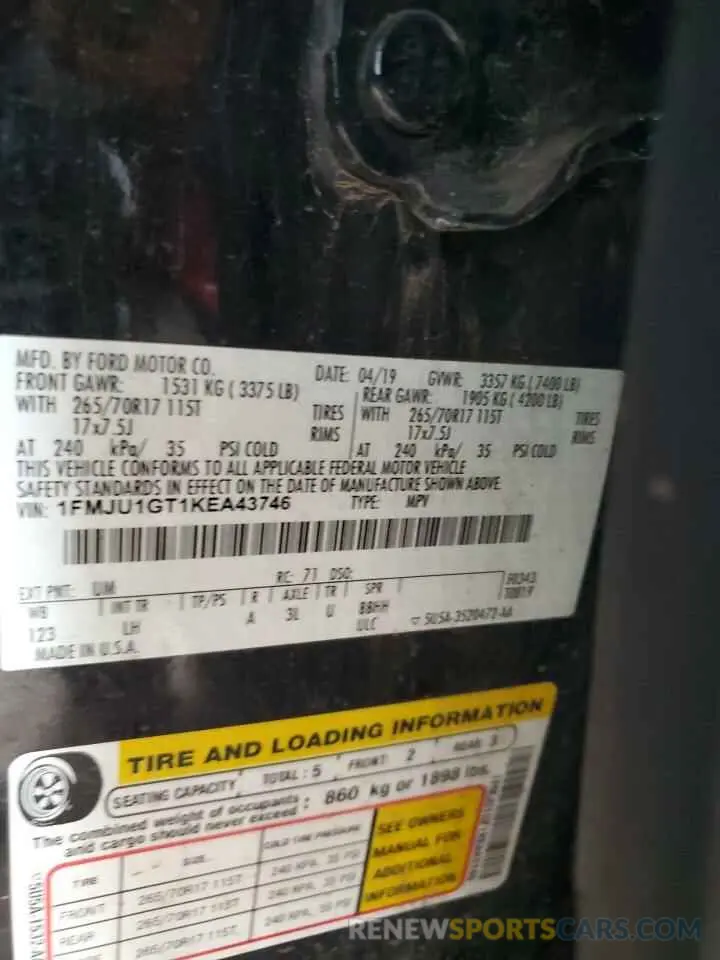 13 Photograph of a damaged car 1FMJU1GT1KEA43746 FORD EXPEDITION 2019