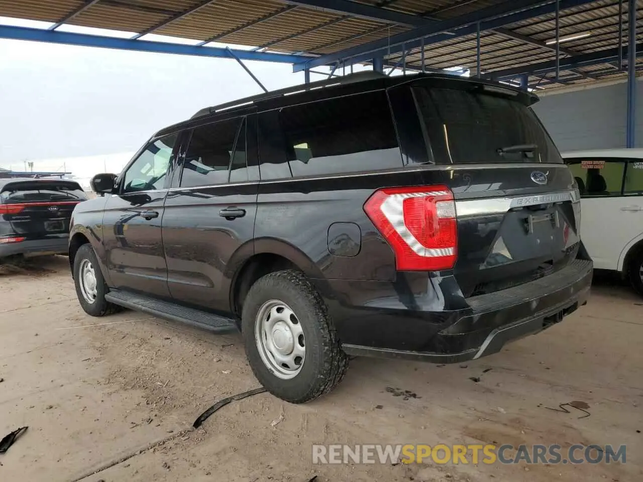 2 Photograph of a damaged car 1FMJU1GT1KEA43746 FORD EXPEDITION 2019