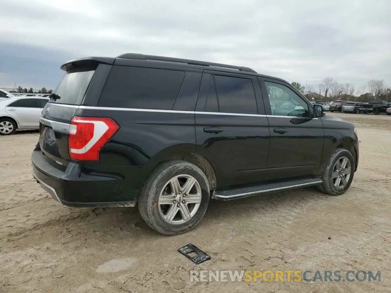 3 Photograph of a damaged car 1FMJU1HT2KEA03559 FORD EXPEDITION 2019