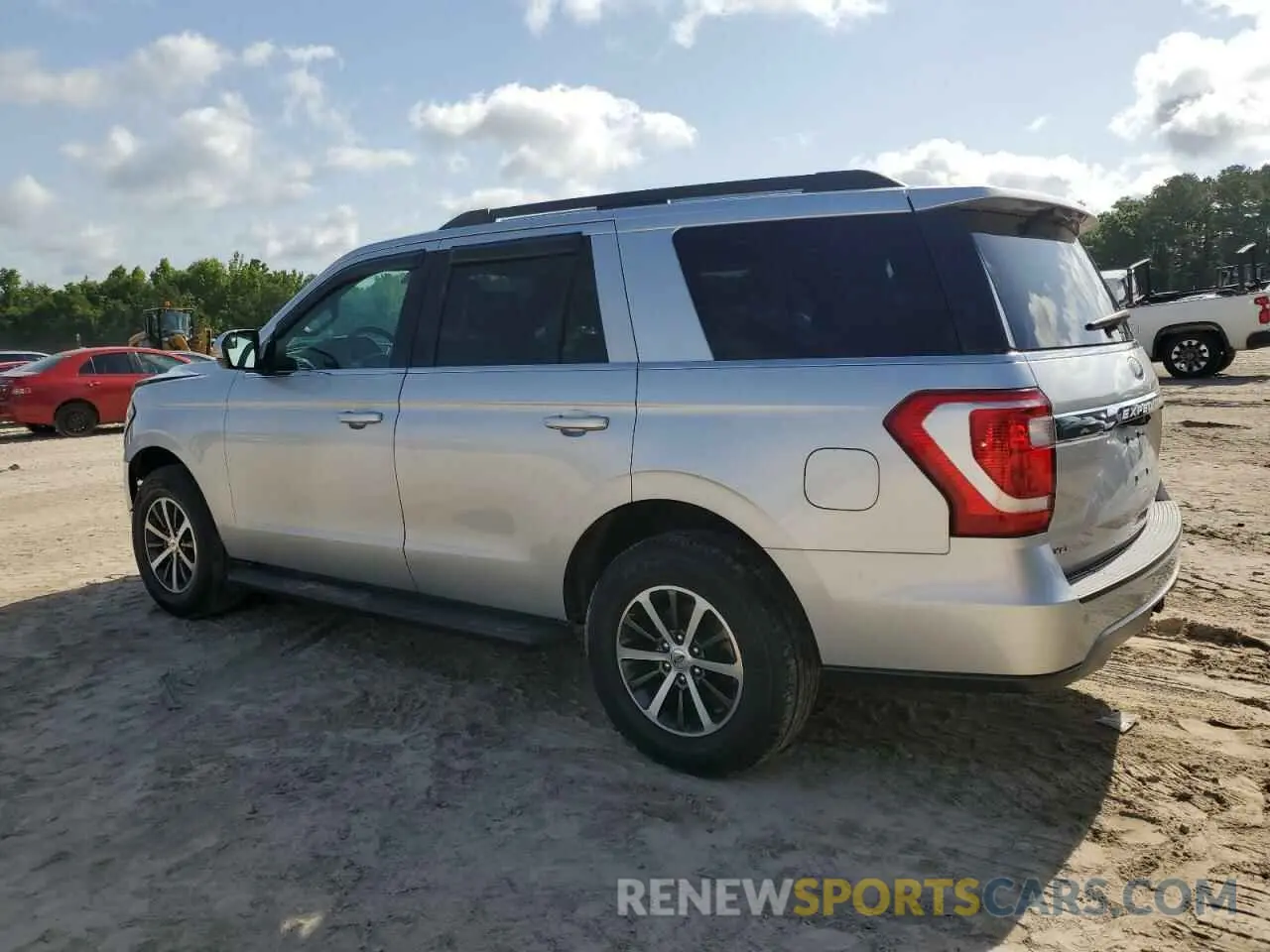 2 Photograph of a damaged car 1FMJU1HT2KEA44869 FORD EXPEDITION 2019