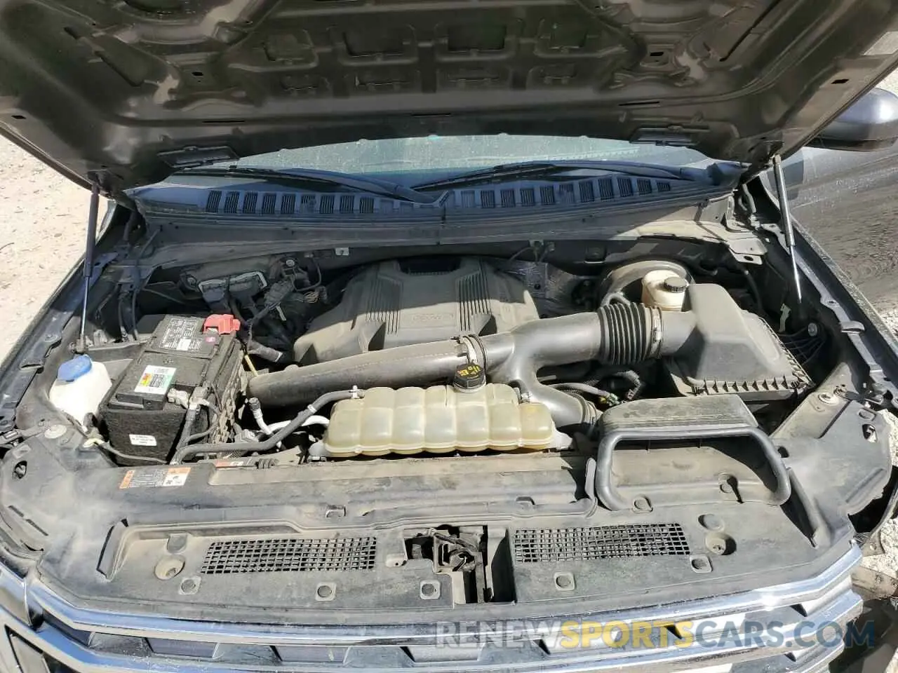 12 Photograph of a damaged car 1FMJU1HT3KEA75175 FORD EXPEDITION 2019