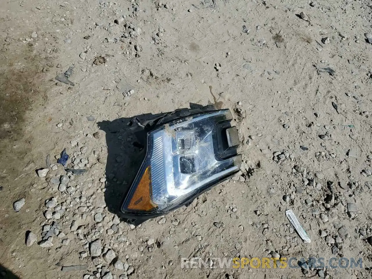 13 Photograph of a damaged car 1FMJU1HT3KEA75175 FORD EXPEDITION 2019