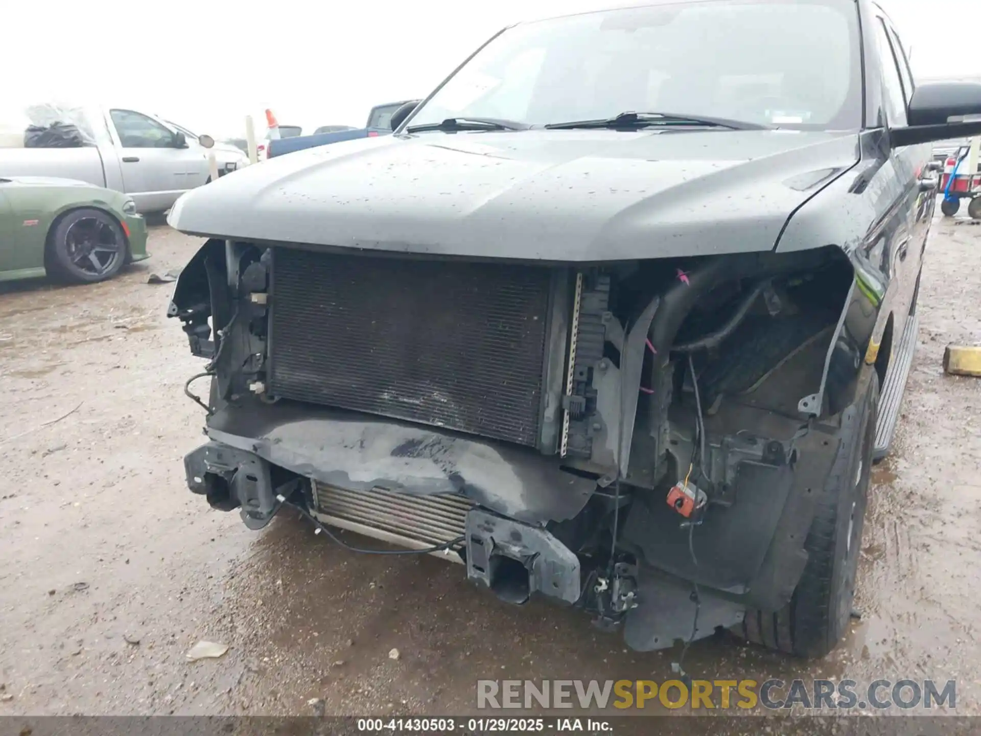 6 Photograph of a damaged car 1FMJU1HT5KEA09050 FORD EXPEDITION 2019