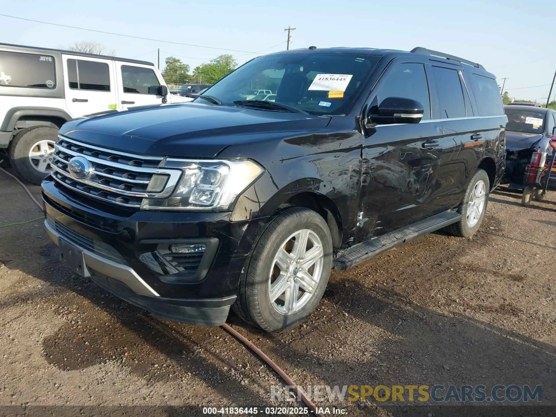 2 Photograph of a damaged car 1FMJU1HT6KEA73730 FORD EXPEDITION 2019