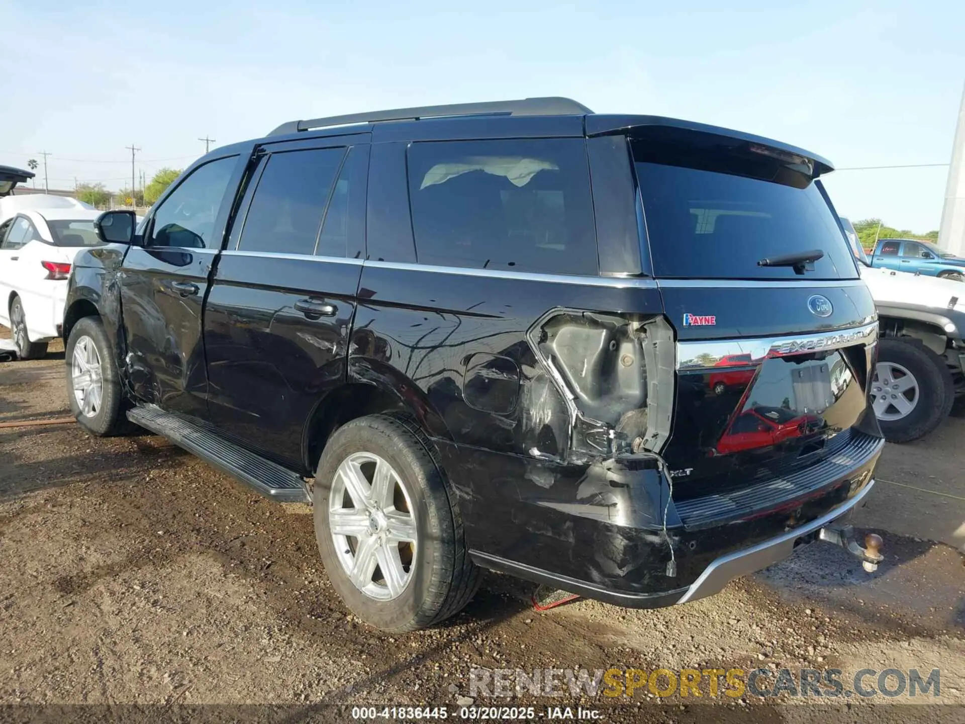 6 Photograph of a damaged car 1FMJU1HT6KEA73730 FORD EXPEDITION 2019