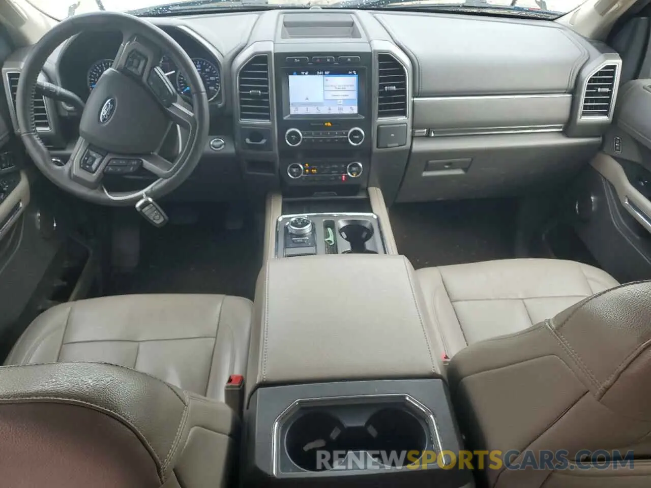 8 Photograph of a damaged car 1FMJU1HT7KEA71047 FORD EXPEDITION 2019