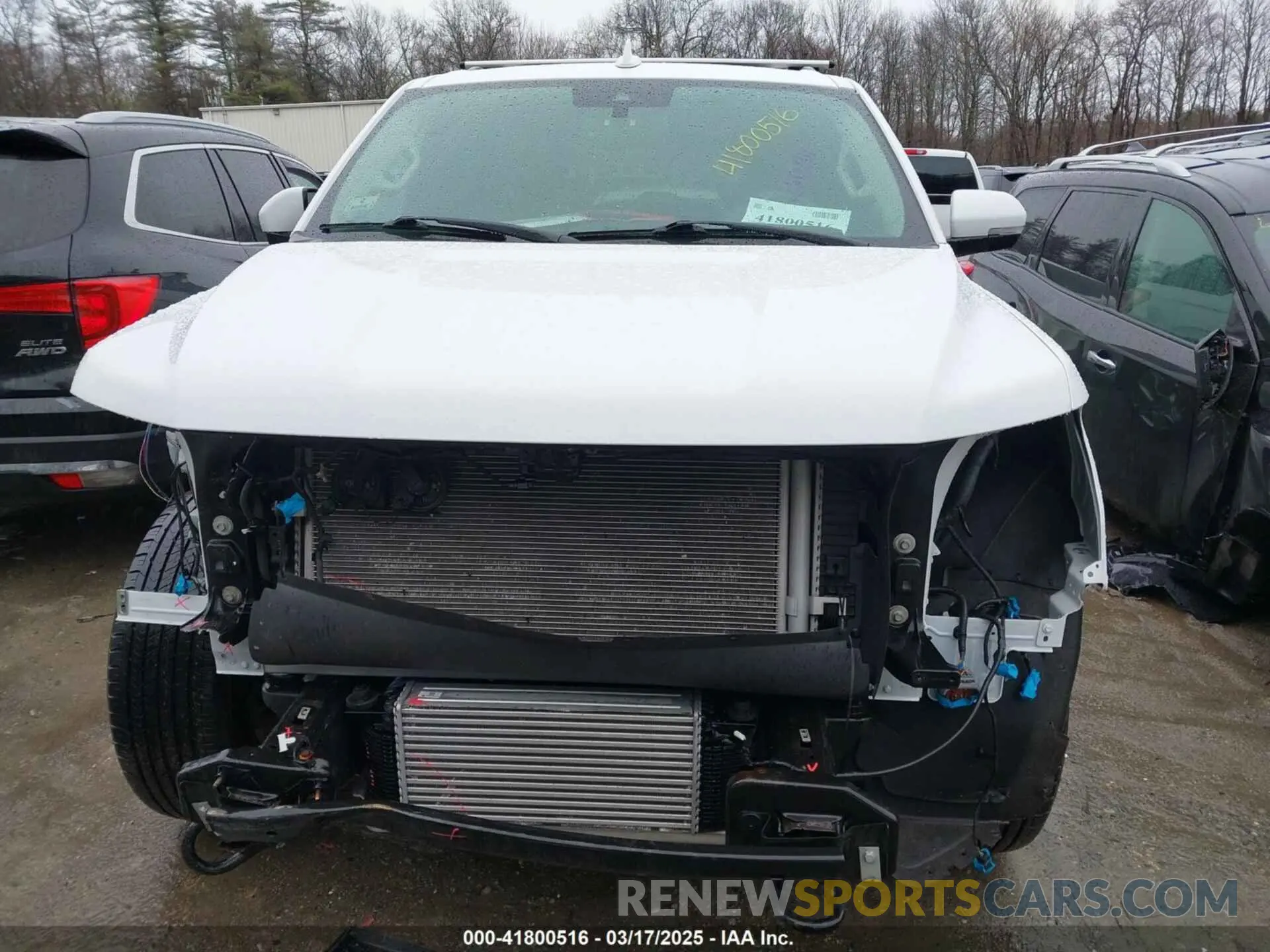 13 Photograph of a damaged car 1FMJU1JT0KEA84331 FORD EXPEDITION 2019